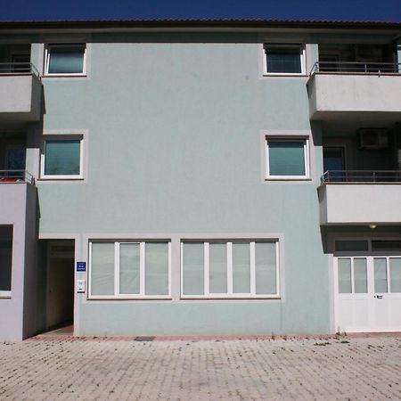 Apartments Riva Medulin Exterior foto
